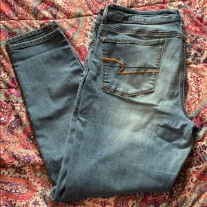 Lightwash AE jeggings